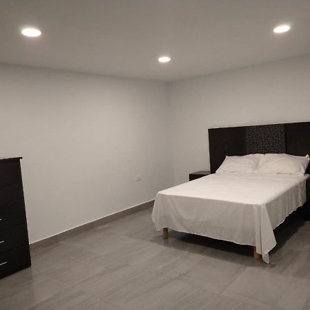 דירות Casa M&J Cd. Juarez מראה חיצוני תמונה